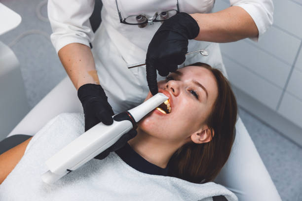 Best Holiday Emergency Dentist in Petersburg, MI